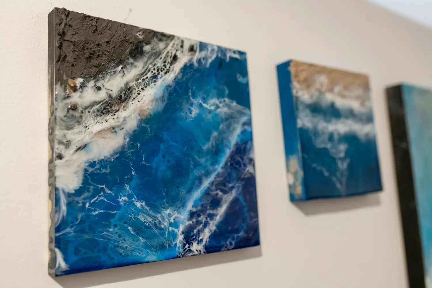 Jungs Art – Nahaufnahme der Oberflächenstruktur des Kunstwerks