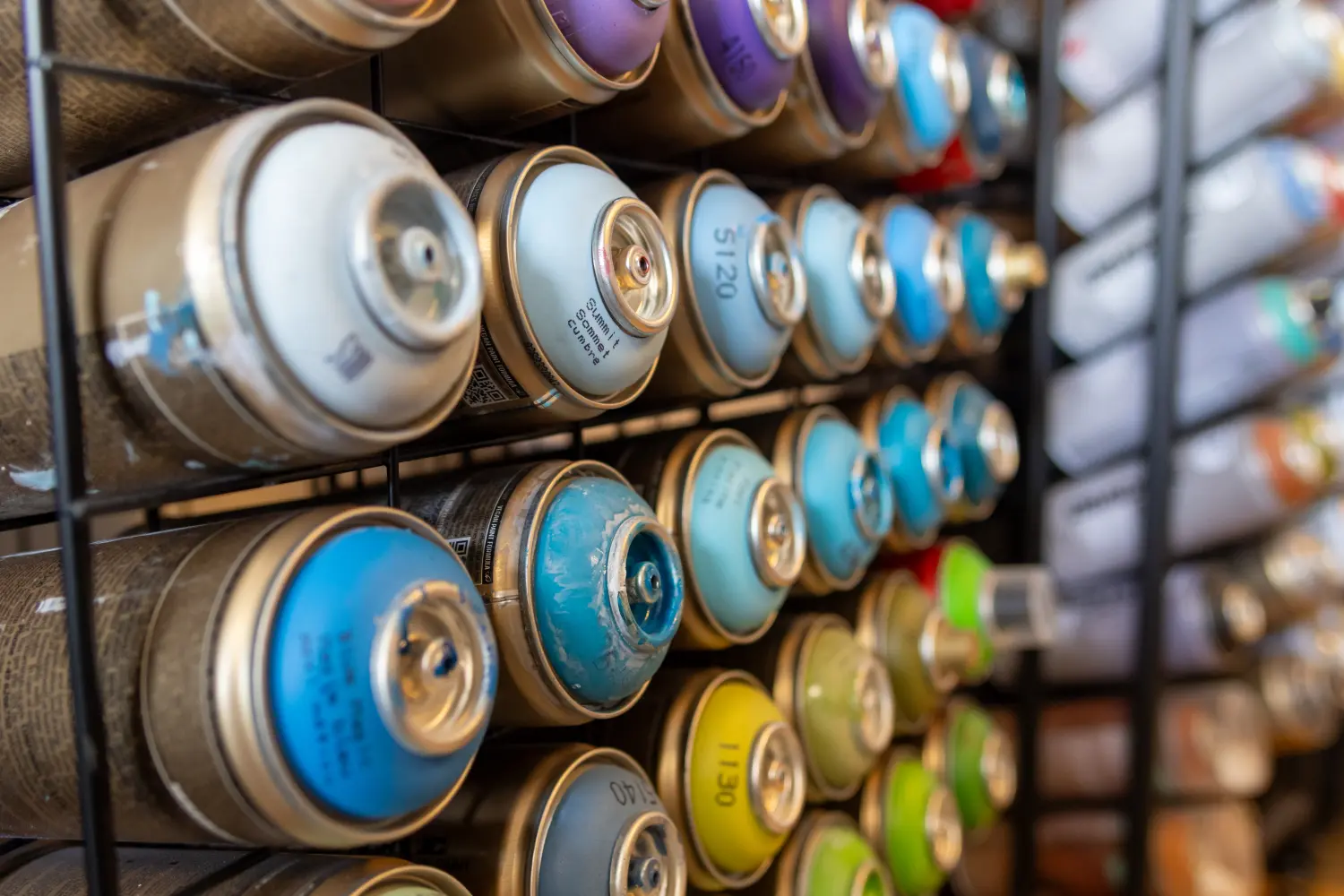 Jungs Art – Malfarben-Tuben